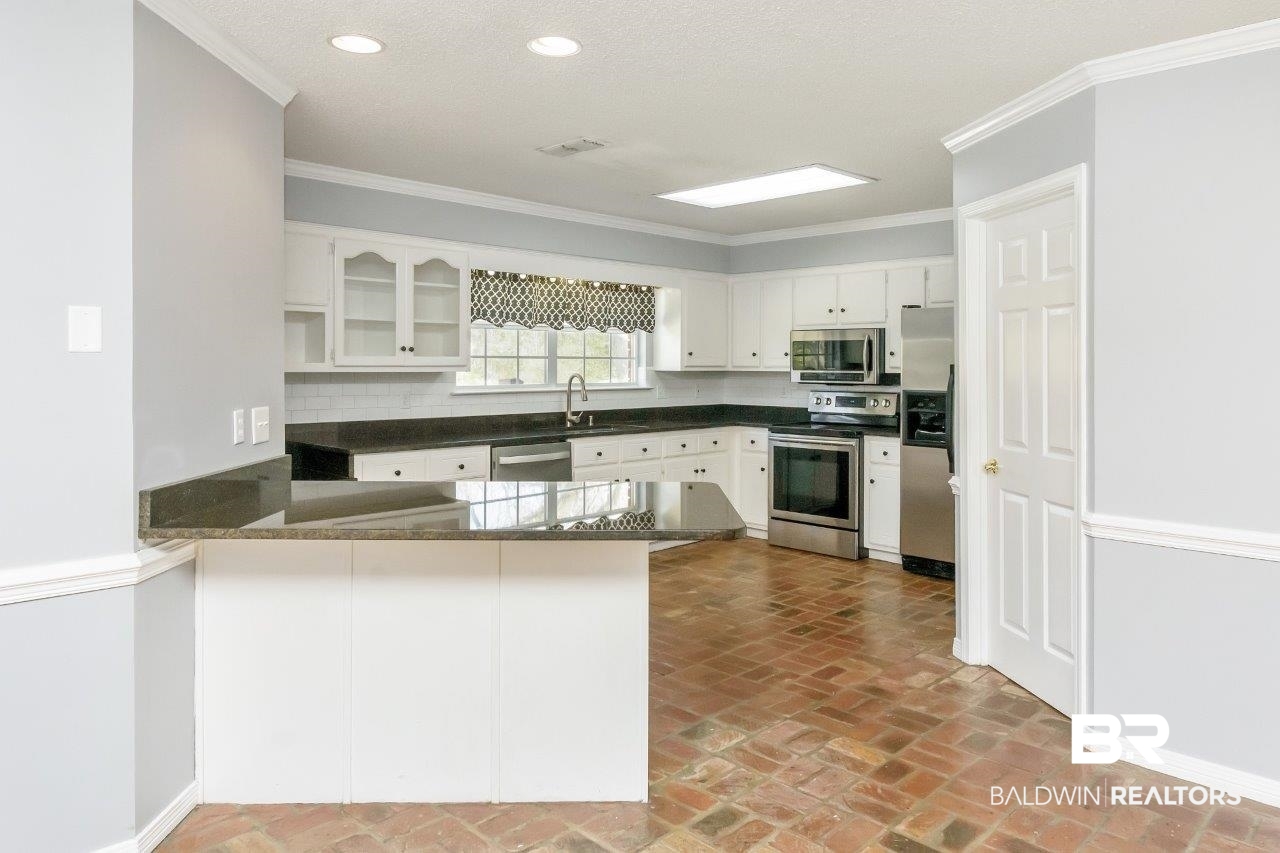 10025 School House Road Grand Bay, AL 36541 - Photo 12 of 39
