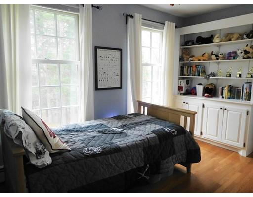 119 Robinson Road Boxborough, MA 01719 - Photo 17 of 27 a bedroom with a bed and a window