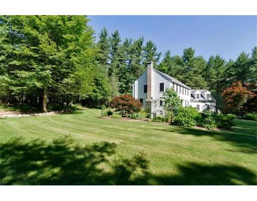 119 Robinson Road Boxborough, MA 01719 - Photo 25 of 27 a house view with a garden space