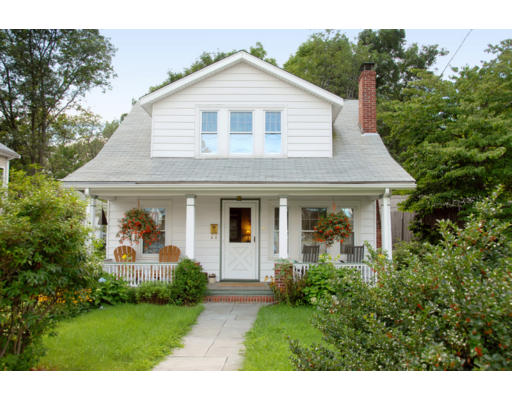 69 Ripley Road Medford, MA 02155 - Photo 1 of 10