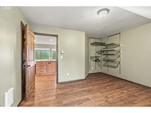 $1,399,999 | 34602 Northeast 49th Place, La Center, WA 98629