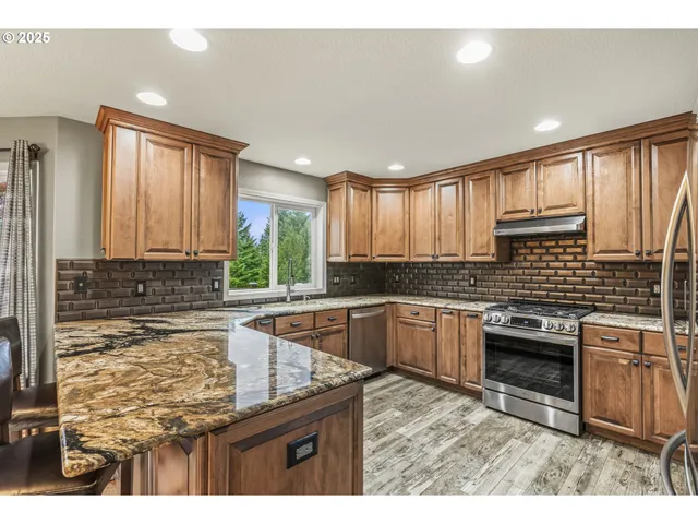 $1,399,999 | 34602 Northeast 49th Place, La Center, WA 98629