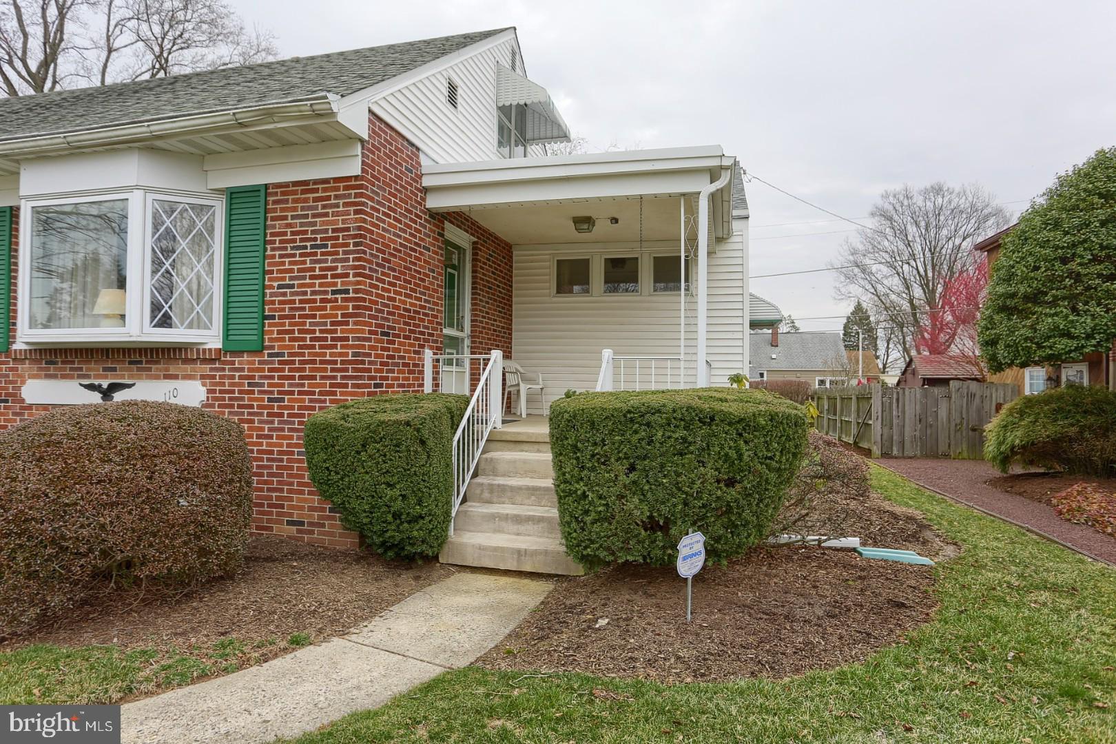 110 Eric Avenue Reading, PA 19607 - Photo 3 of 44
