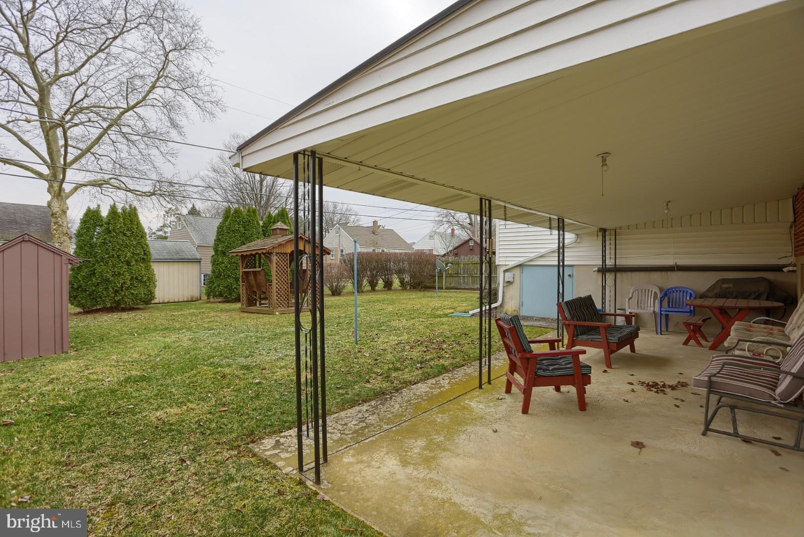 110 Eric Avenue Reading, PA 19607 - Photo 40 of 44