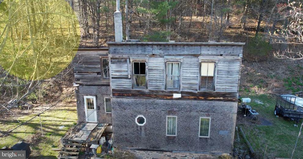 1556 Mill Road Lehighton, PA 18235 - Photo 3 of 9