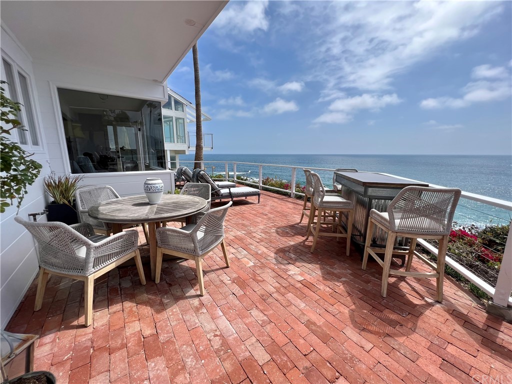 7 Camel Point Drive Laguna Beach, CA 92651 - Photo 46 of 48