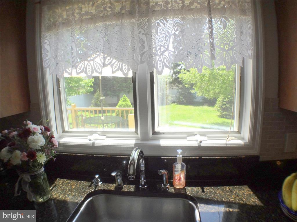 418 East Macada Road Bethlehem, PA 18017 - Photo 15 of 42 Gallery Image 15