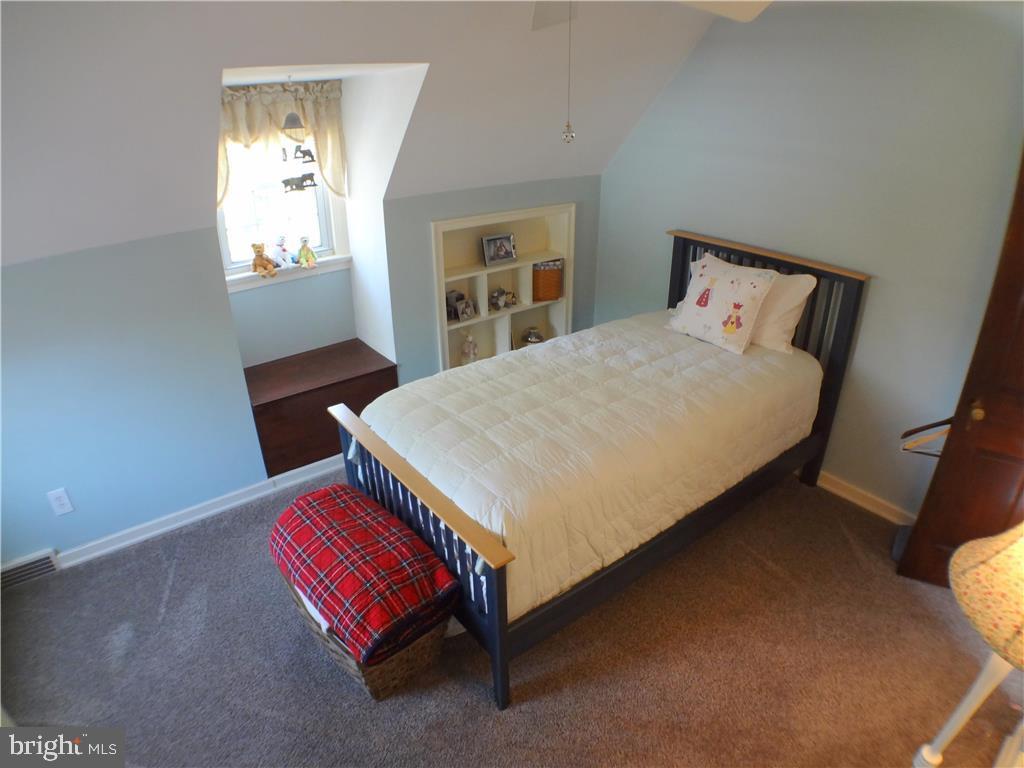 418 East Macada Road Bethlehem, PA 18017 - Photo 28 of 42 Gallery Image 28