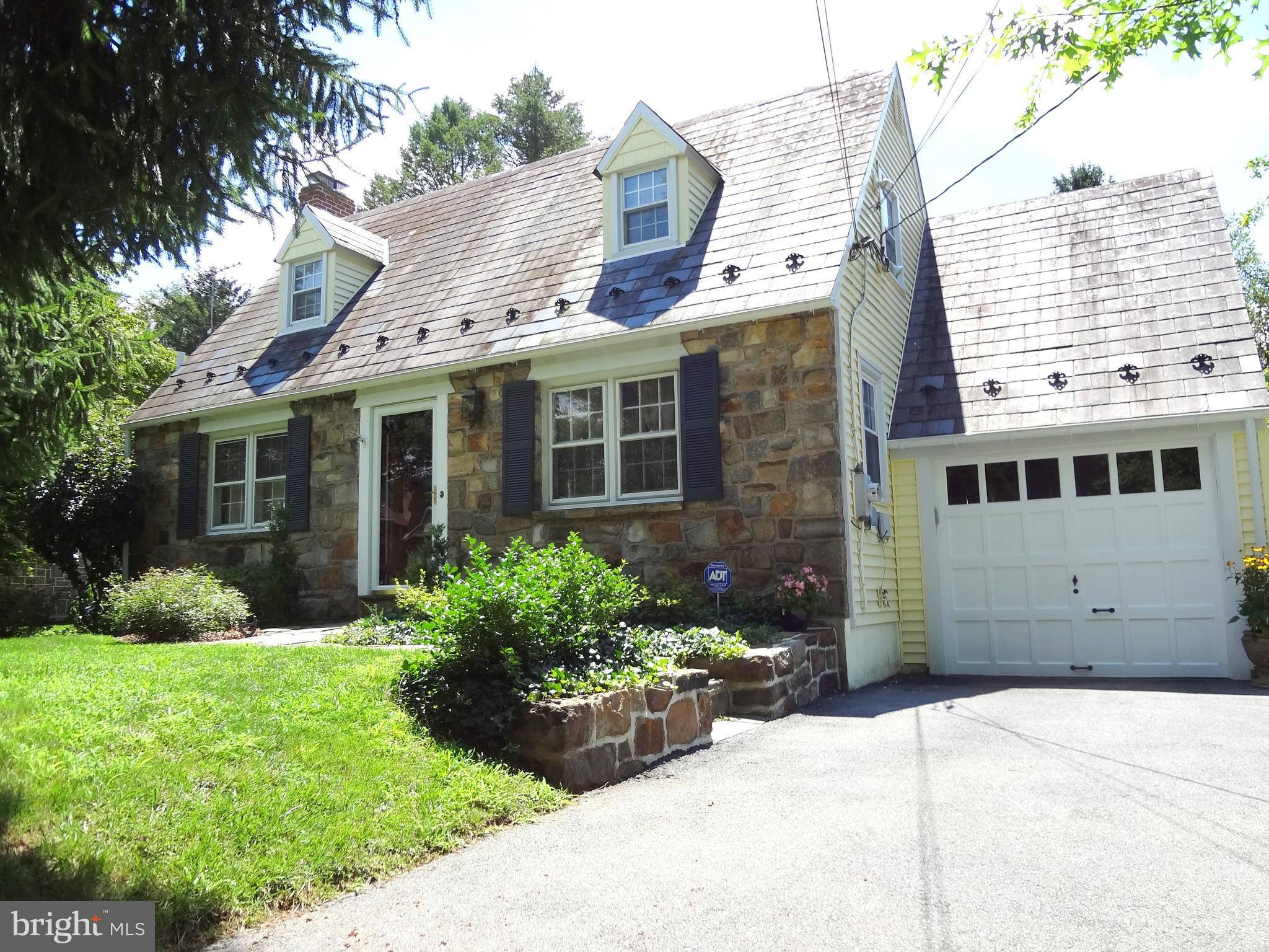 418 East Macada Road Bethlehem, PA 18017 - Photo 4 of 42 Gallery Image 4