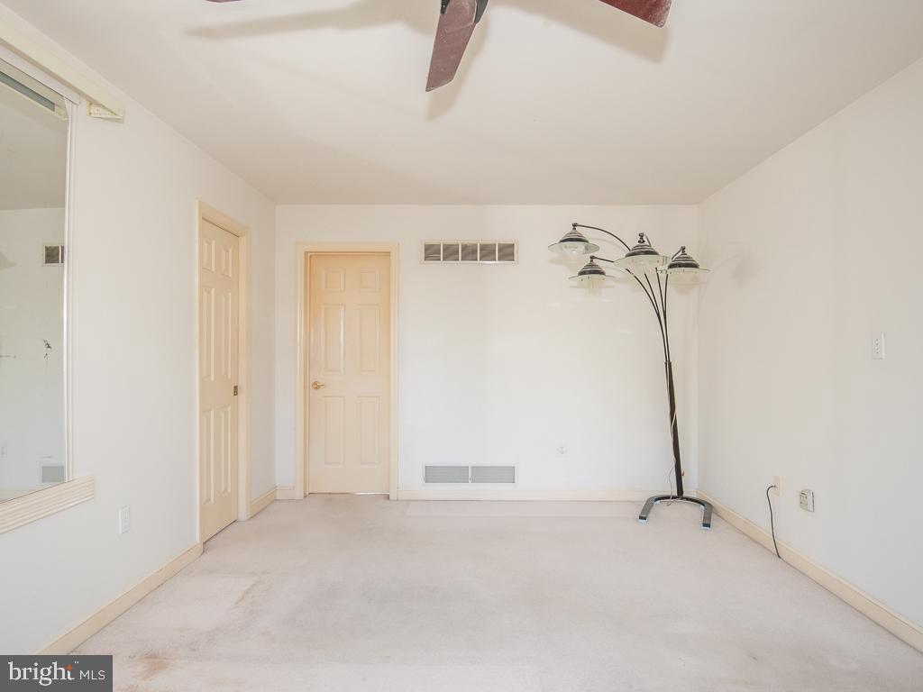 704 Oxford Road Lancaster, PA 17601 - Photo 49 of 64 Gallery Image 49