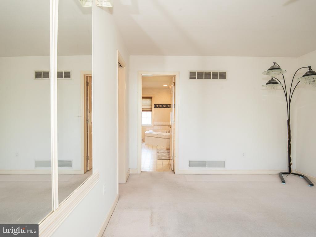 704 Oxford Road Lancaster, PA 17601 - Photo 50 of 64 Gallery Image 50