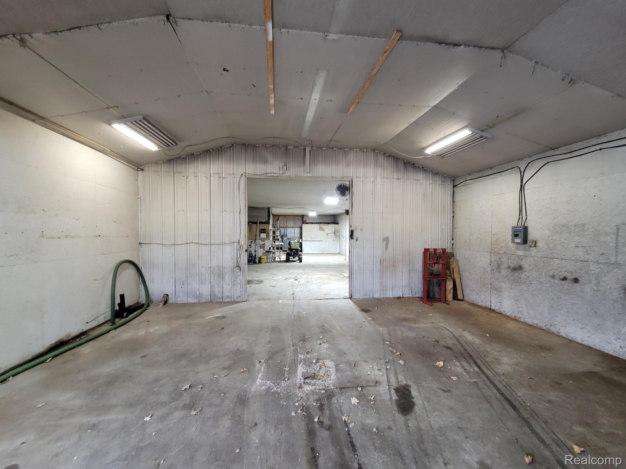 2777 Imlay City Road Lapeer, MI 48446 - Photo 52 of 65 Shop area