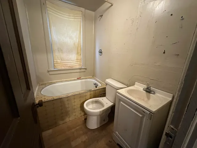 $59,500 | 2463 North 22nd Street, Milwaukee, WI 53206