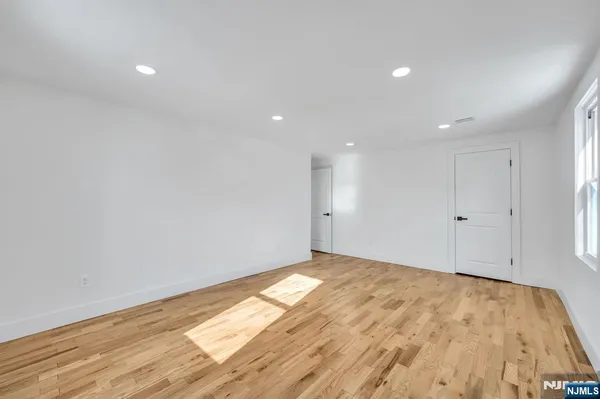 $999,000 | 309 Ottawa Avenue, Hasbrouck Heights, NJ 07604