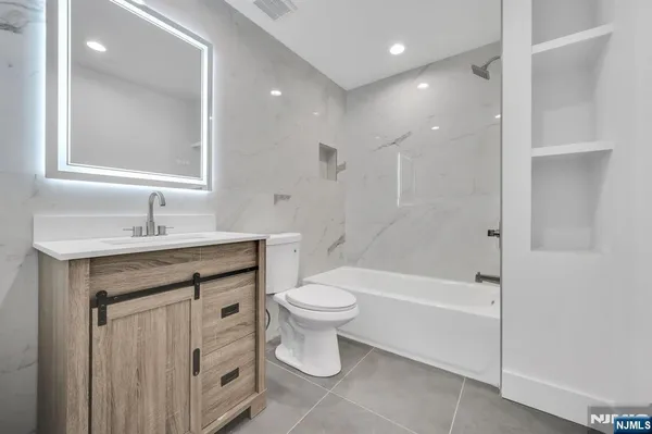 $999,000 | 309 Ottawa Avenue, Hasbrouck Heights, NJ 07604