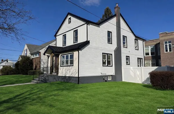 $999,000 | 309 Ottawa Avenue, Hasbrouck Heights, NJ 07604