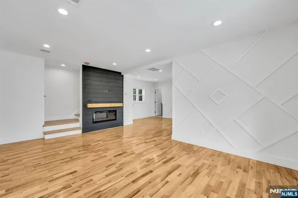 $999,000 | 309 Ottawa Avenue, Hasbrouck Heights, NJ 07604