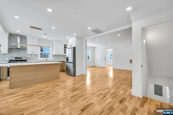 $999,000 | 309 Ottawa Avenue, Hasbrouck Heights, NJ 07604