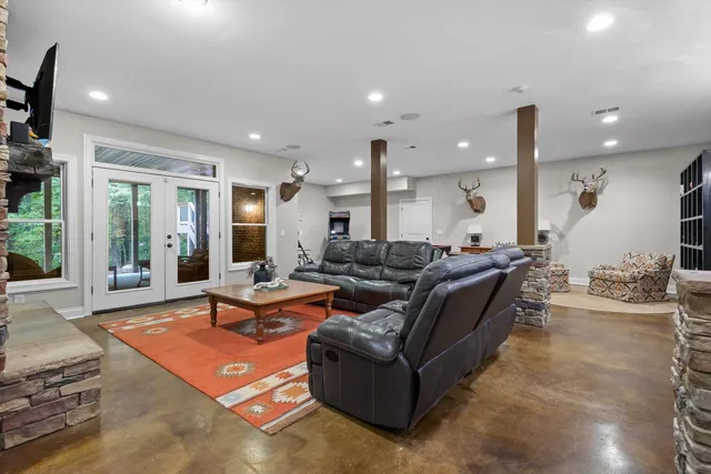 $1,695,000 | 2506 Bristlecone Lane, Signal Mountain, TN 37377