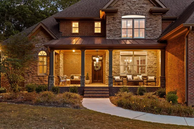 $1,695,000 | 2506 Bristlecone Lane, Signal Mountain, TN 37377