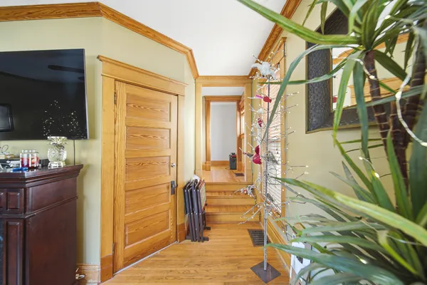 $234,900 | 507 North Hennepin Avenue, Dixon, IL 61021