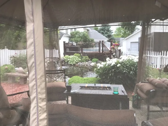 a view of outdoor space