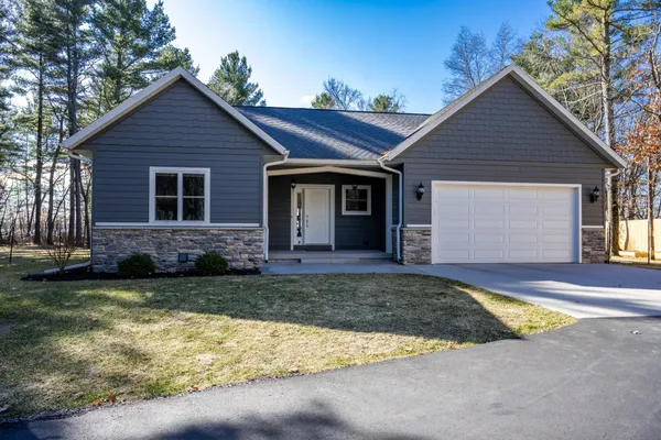 $825,000 | W3773 7th Street East, Nekoosa, WI 54457