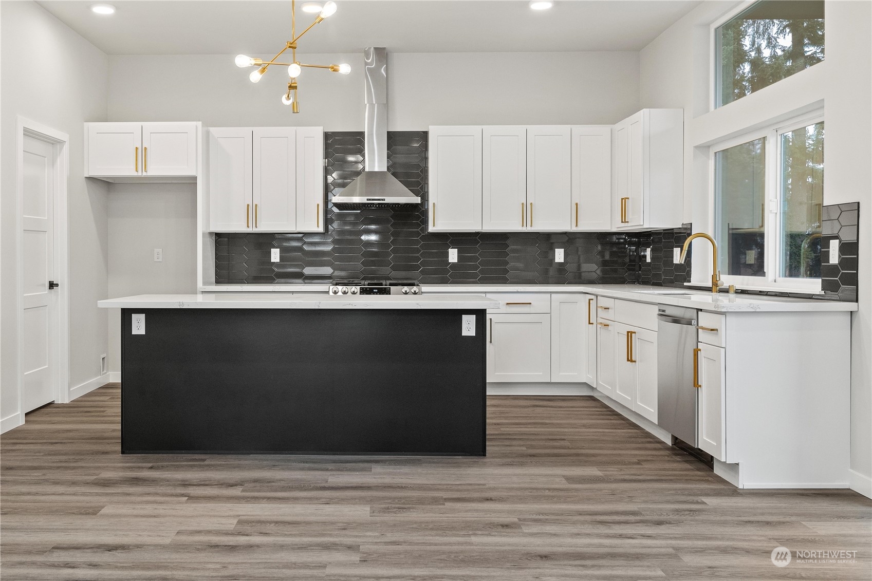 2800 Northeast 12th Street Renton, WA 98056 - Photo 13 of 37 Gallery Image 13