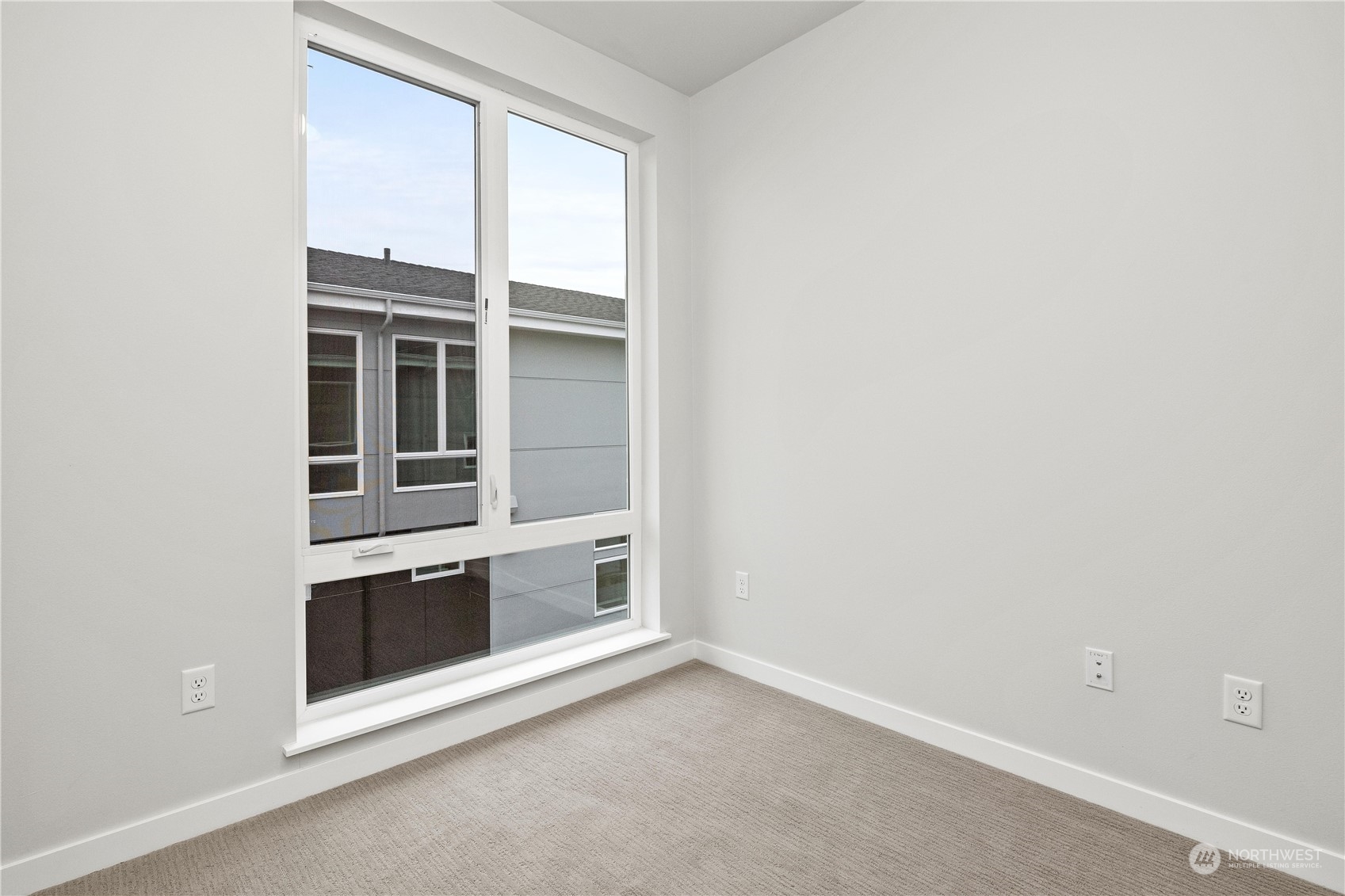 2800 Northeast 12th Street Renton, WA 98056 - Photo 24 of 37 Gallery Image 24