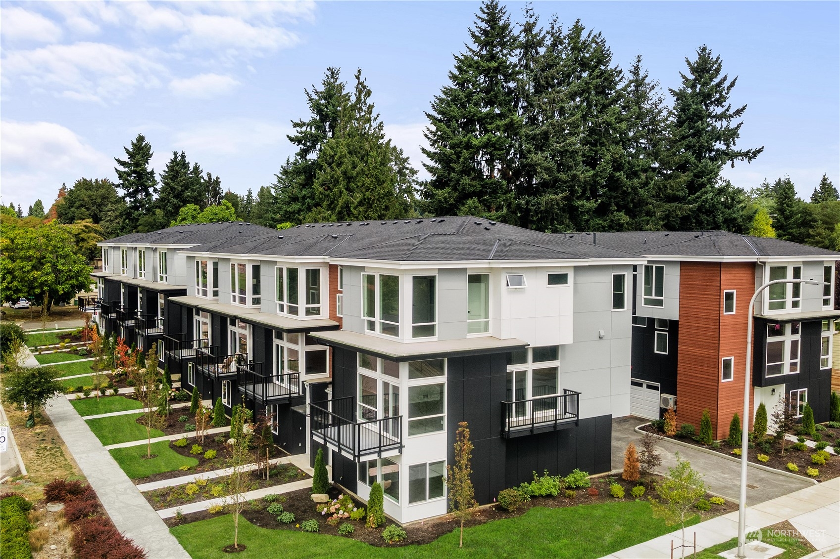 2800 Northeast 12th Street Renton, WA 98056 - Photo 35 of 37 Gallery Image 35