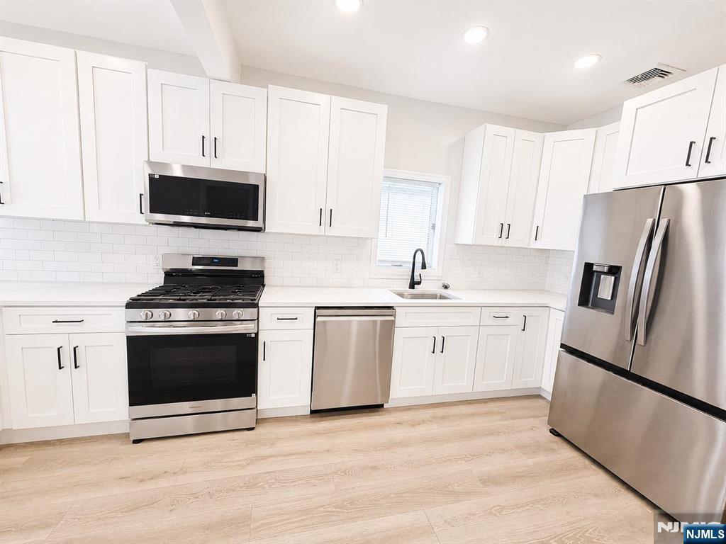 24 Sunderland Avenue Rutherford, NJ 07070 - Photo 6 of 34
