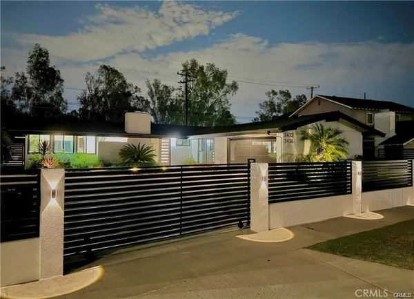 $1,999,000 | 3432 Yellowtail Drive, Rossmoor, CA 90720