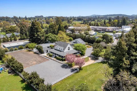 $3,195,000 | 1030 Thompson Lane, Petaluma, CA 94952