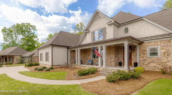 $872,300 | 148 Cedar Woods Cove, Madison, MS 39110