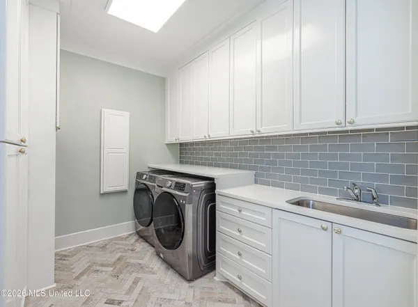 $872,300 | 148 Cedar Woods Cove, Madison, MS 39110