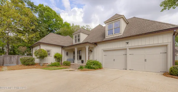 $872,300 | 148 Cedar Woods Cove, Madison, MS 39110