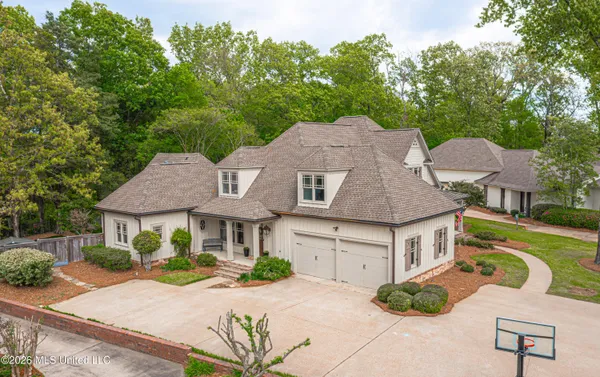 $872,300 | 148 Cedar Woods Cove, Madison, MS 39110