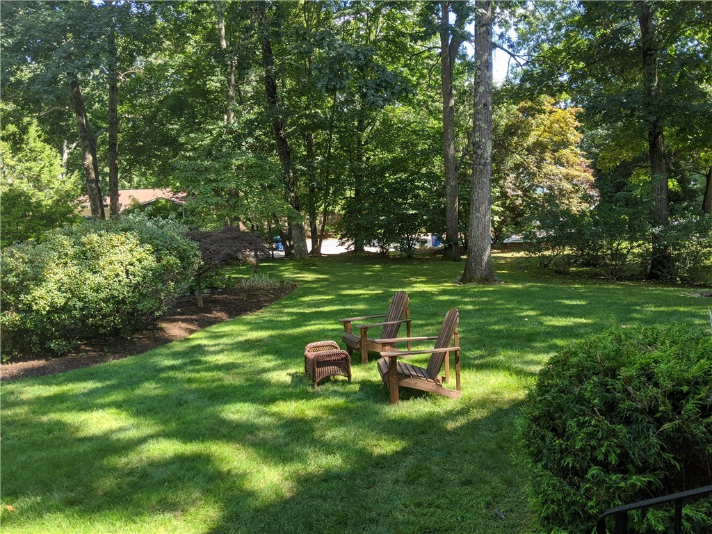 17 Wingate Road Lincoln, RI 02865 - Photo 2 of 31 Gallery Image 2