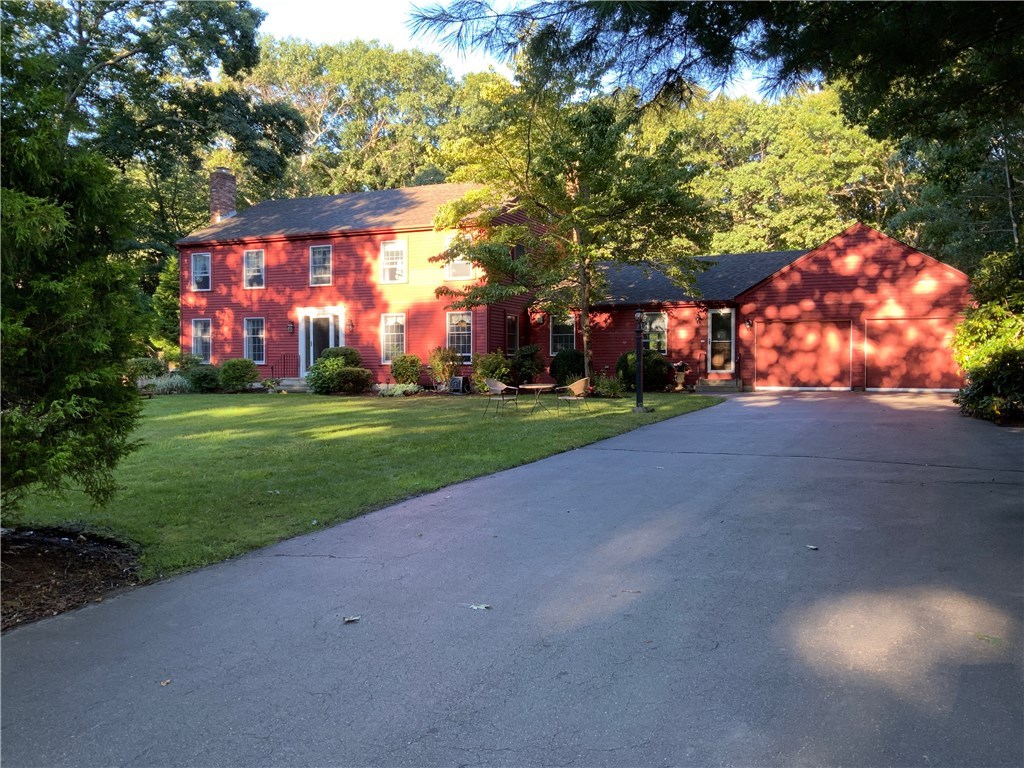 17 Wingate Road Lincoln, RI 02865 - Photo 3 of 31 Gallery Image 3