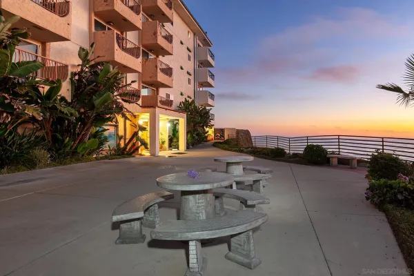 $1,050,000 | 4878 Pescadero Avenue, Unit 103, San Diego, CA 92107