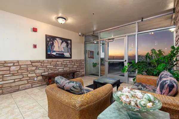 $1,050,000 | 4878 Pescadero Avenue, Unit 103, San Diego, CA 92107