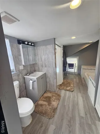 $99,999 | 3307 19th Street, St. Louis, MO 63107