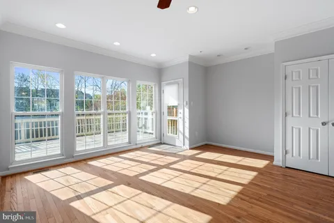 a view of a storage & utility room with washer and dryer