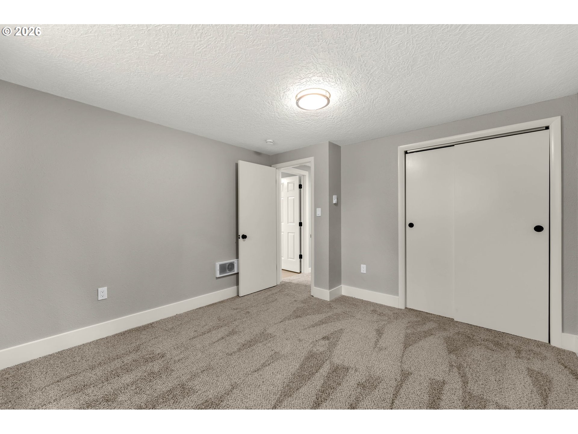 30921 Northwest Spencer Road La Center, WA 98642 - Photo 21 of 39 a view of an empty room