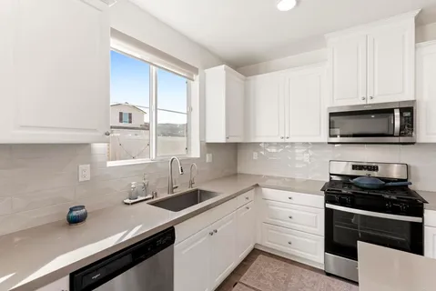 $778,000 | 28020 Harvest Ct Valley Center, Valley Center, CA 92082
