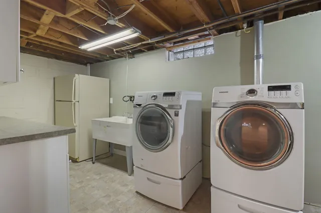 $259,900 | 3131 Barbara Drive, Racine, WI 53404