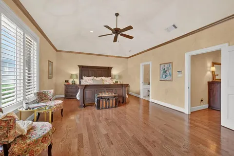 $679,000 | 4627 Collinwood Avenue, Fort Worth, TX 76107