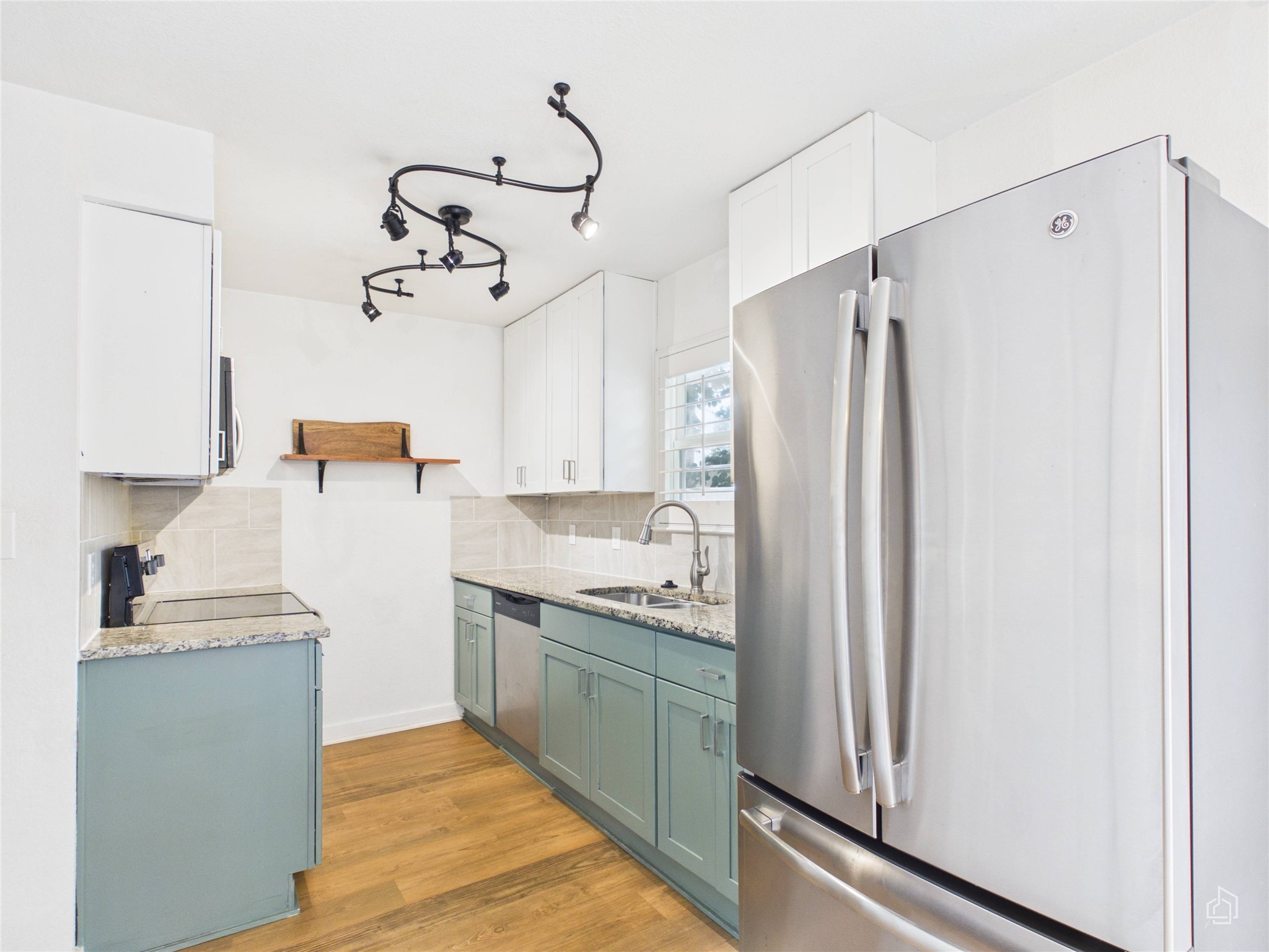 6211 Manor Road, Unit 107 Austin, TX 78723 - Photo 9 of 24 Gallery Image 9