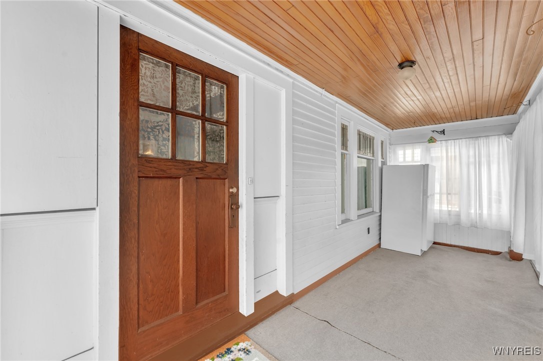 30 Clio Avenue Buffalo, NY 14220 - Photo 3 of 45