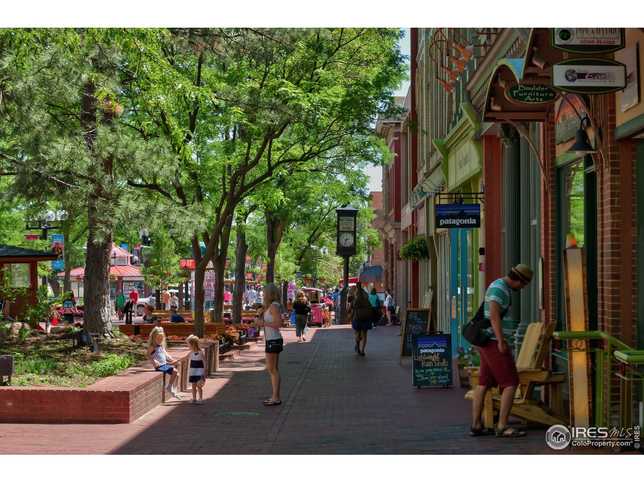1627 17th Street Boulder, CO 80302 - Photo 34 of 44 Walk to Pearl Street Mall